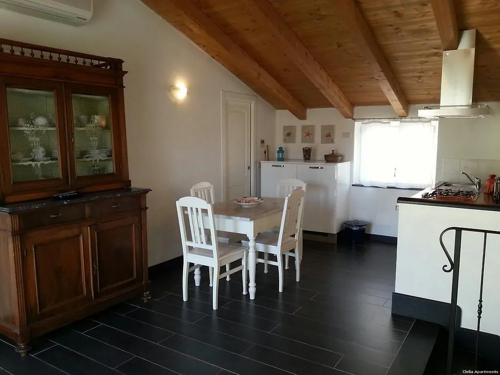 Clelia Apartments - Deiva Marina